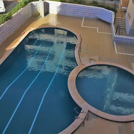 Vacation In Quarteira アパート