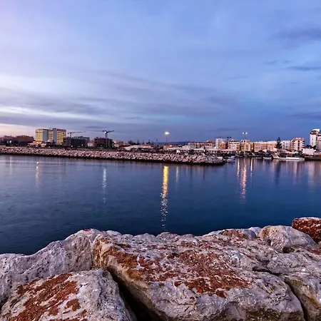 Vacation In Quarteira アパート カヴァコス