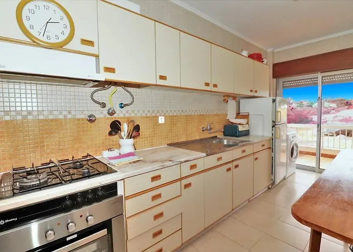 Vacation In Quarteira * كافاكوس